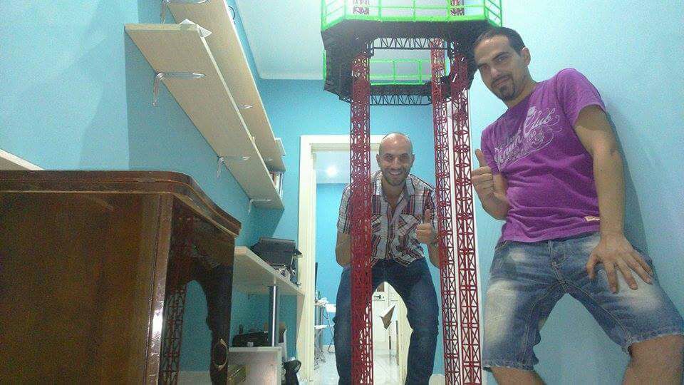 Piattaforma mobile per demolizione ciminiere stampata in 3D